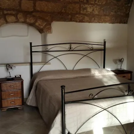 ベッド・アンド・ブレックファスト Masseria Li Curti