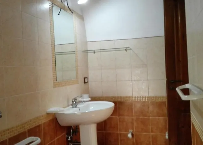 Masseria Li Curti Bed & Breakfast Giuliano