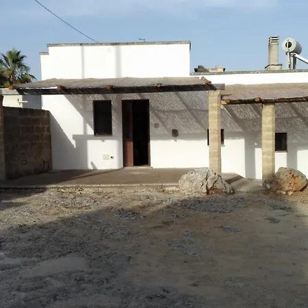 Masseria Li Curti 3* Giuliano