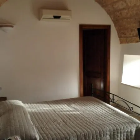 Masseria Li Curti 3*