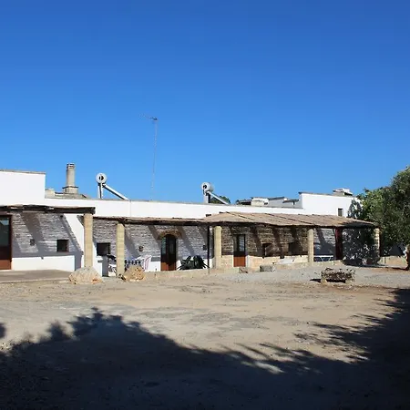 Frühstückspension Masseria Li Curti 3*