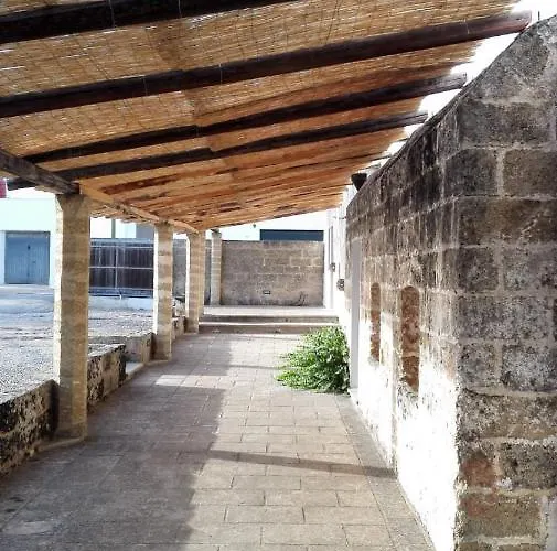 Masseria Li Curti Bed & Breakfast Giuliano