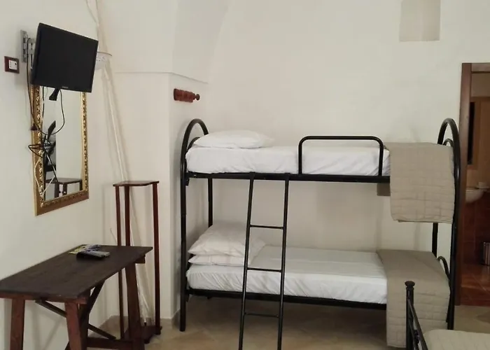 Masseria Li Curti Bed & Breakfast Giuliano