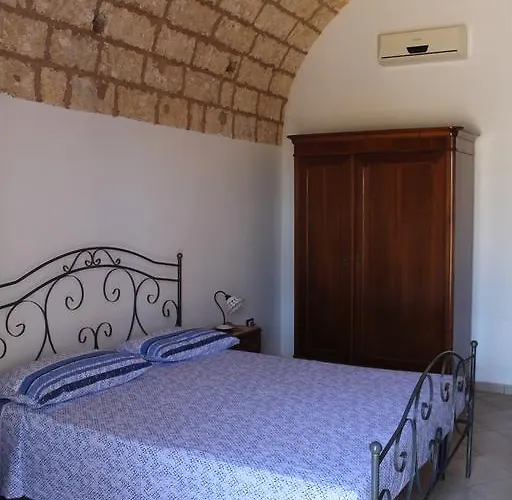 Bed & Breakfast Masseria Li Curti Giuliano